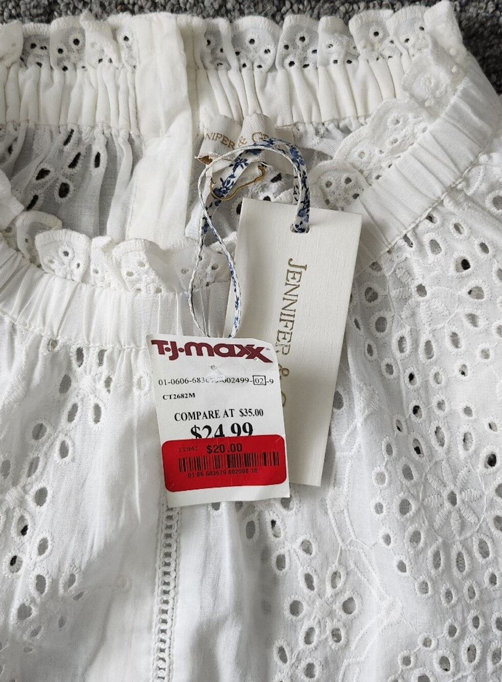Jennifer & Grace White Eyelet 3/4-Sleeve Top - Picture 4 of 7